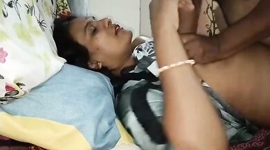 Bhabhi k lover nai bhabhi ki chut choda