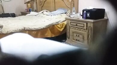 Naukar malkin ki chudai ka hidden cam sex