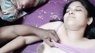 Desi big boobs sexy bhabhi chudi pati ka lund chuske