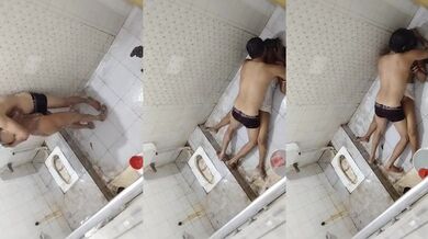 Chote devar nai choda badi bhabhi ko desi bathroom sex