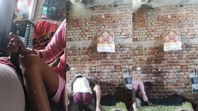 Dost k sath milke kiya biwi ki chudai bihari threesome sex