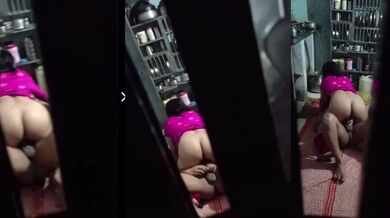 Gaon k pati patni ki chudai dekhi padosi nai indian spy cam