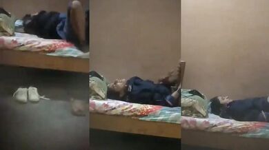 Virgin college girl ki chudai karta ladki ka uncle