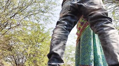 Dehati randi aunty ki jungle mai chudai