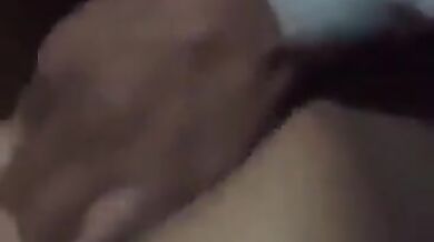 Desi pussy licking village bhabhi nai chatwai apni chut