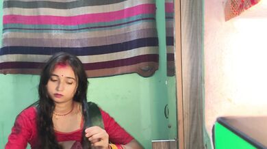 Lal saree mai saji hot bhabhi ko lund chusaake choda