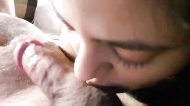 Mallu bhabhi pati ko deep blowjob deke chudi