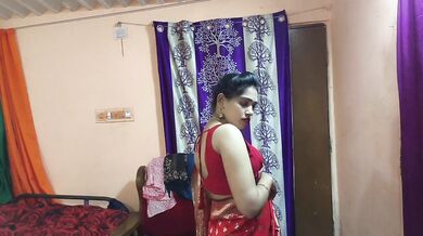 Sexy housewife sona bhabhi ki chudai