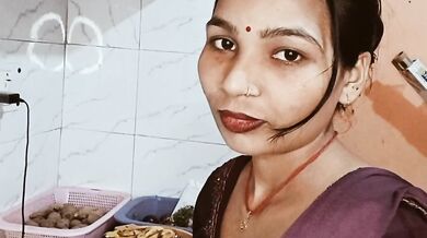 Padosan bhabhi ke sath kiya kitchen sex