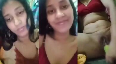 Horny bhabhi chut mai khire ko daal dikha rahi hai