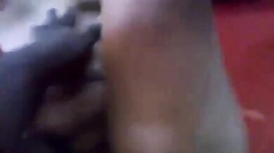 Desi bhabhi nai lover ke lund ko chuske kiya sex