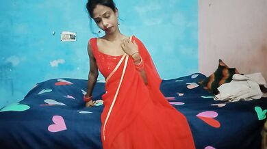 Sexy slim bhabhi ko lund chusaake choda