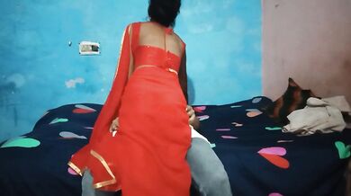 Sexy slim bhabhi ko lund chusaake choda