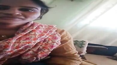 Desi call girl se lund chuswaya