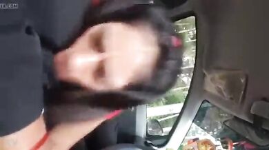 Manisha ne bhai ke dost ka lund car me chusa