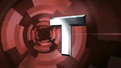 Saree wali bhabhi ne chut me kakdi dali