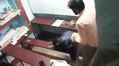 Tuition class me desi maal ko choda teacher ne