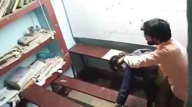 Tuition class me desi maal ko choda teacher ne