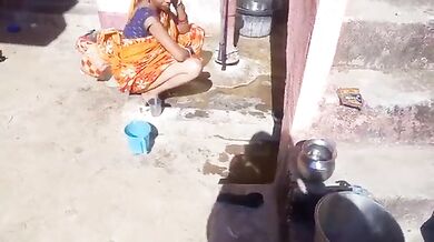 Subah ki dhoop me blouse wali biwi ki chudai