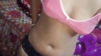 Bahan ki chut chat ke chodi bhai ne