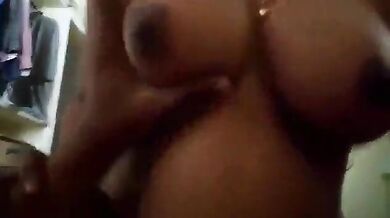 Big boobs girl ka sexy Indian chudai video