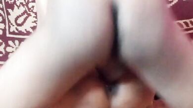 Chaprasi ke mote lund se chud gai school ki madam