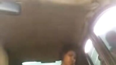 Boss ne sanwali ladki ko car me pel diya