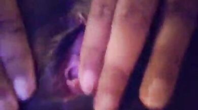 Pyasi Indian chut ka nude video call