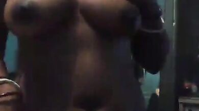 Webcam par lund aur boobs ka massage video