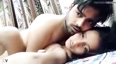 Sali ki garam Indian chut chod ke selfie bhi banai