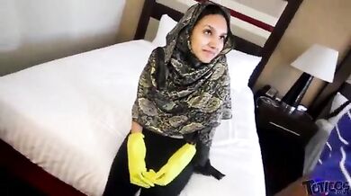 Hijabwali muslim girl ki hotel me chudai