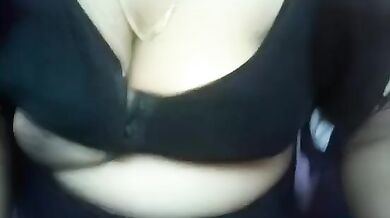 Sexy tamil boobs sucking video