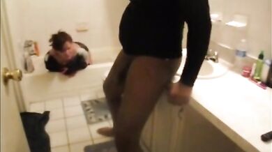 Kale lund se chudi hot gori aunty