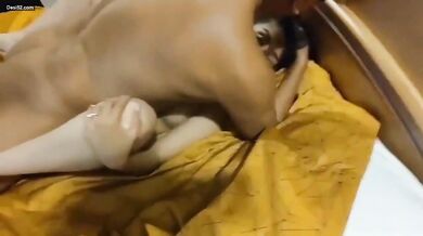 Sexy wife ko pati ke samne chod diya