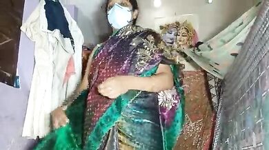 Hot village aunty ki chudai lund par bitha ke