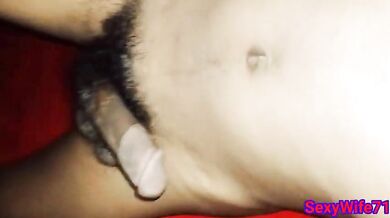 Hot desi bhabhi ka pyara handjob kale lund ke lie