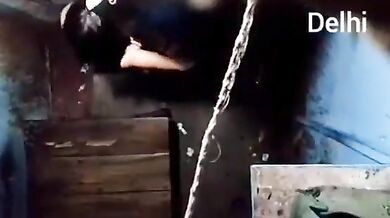 Delhi ki jawan randi ka real chudai video