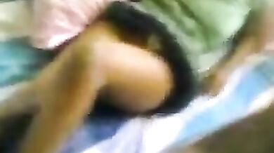 Chudakkad ladki ki chut chat ke choda