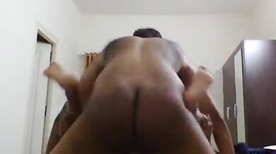 Hot kamwali aunty ne khush kar diya