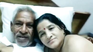 65 saal ka farmer uncle ne chodi randi!