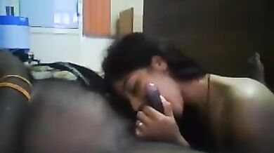 45 minutes tak Kannada sexy wife ne lund chusa