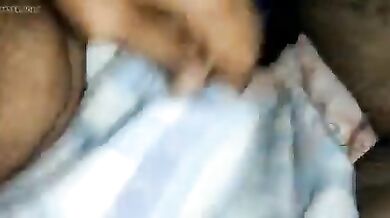 Mehta ji ne kamwali ki tight desi chut mari