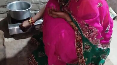 Kitchen me choda jeth ne nayi dulhan bhabhi ko