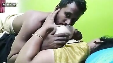 Desi big boobs aunty ka hot movie