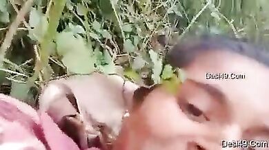 Musalman bhabhi ki chudai kheto me