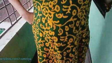 Kamwali ki chut me maal nikala chuchi masal ke