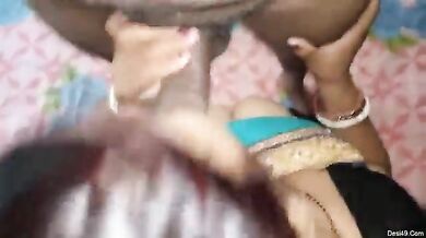 Mangalsutra wali bhabhi ke blouse me lund dal ke boobs chode