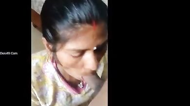 kamwali ke gale me lund utar diya