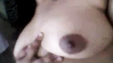 Big boobs bhabhi ka nude whatsapp video call
