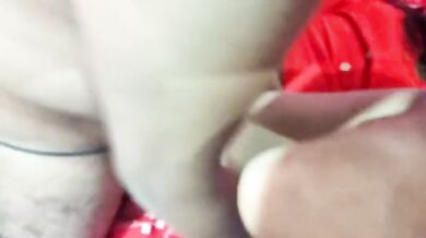 Mastiya hui bhabhi ne mota lund liya